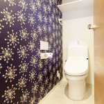 可愛い壁紙のトイレ｜横浜リノベーション